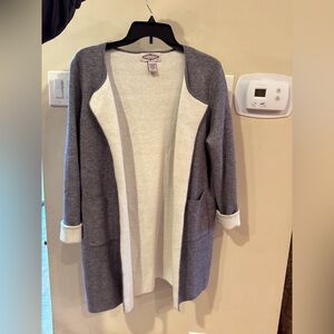 Oliver by Escio Gray Open-Front Cardigan – Size M